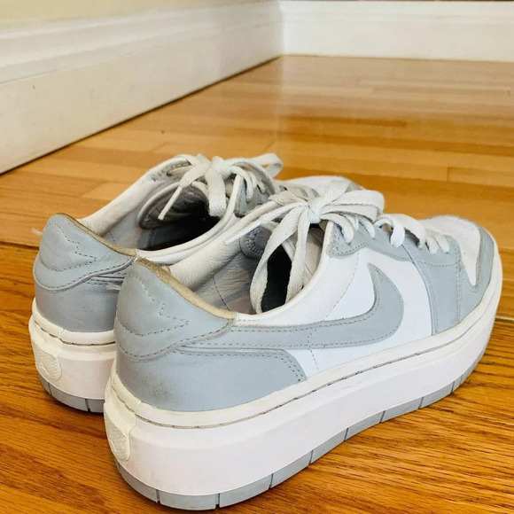 Air Jordan 1 Elevate Low Women's Size 8.5 White/Wolf Grey-White DH7004-100 - Picture 2 of 16